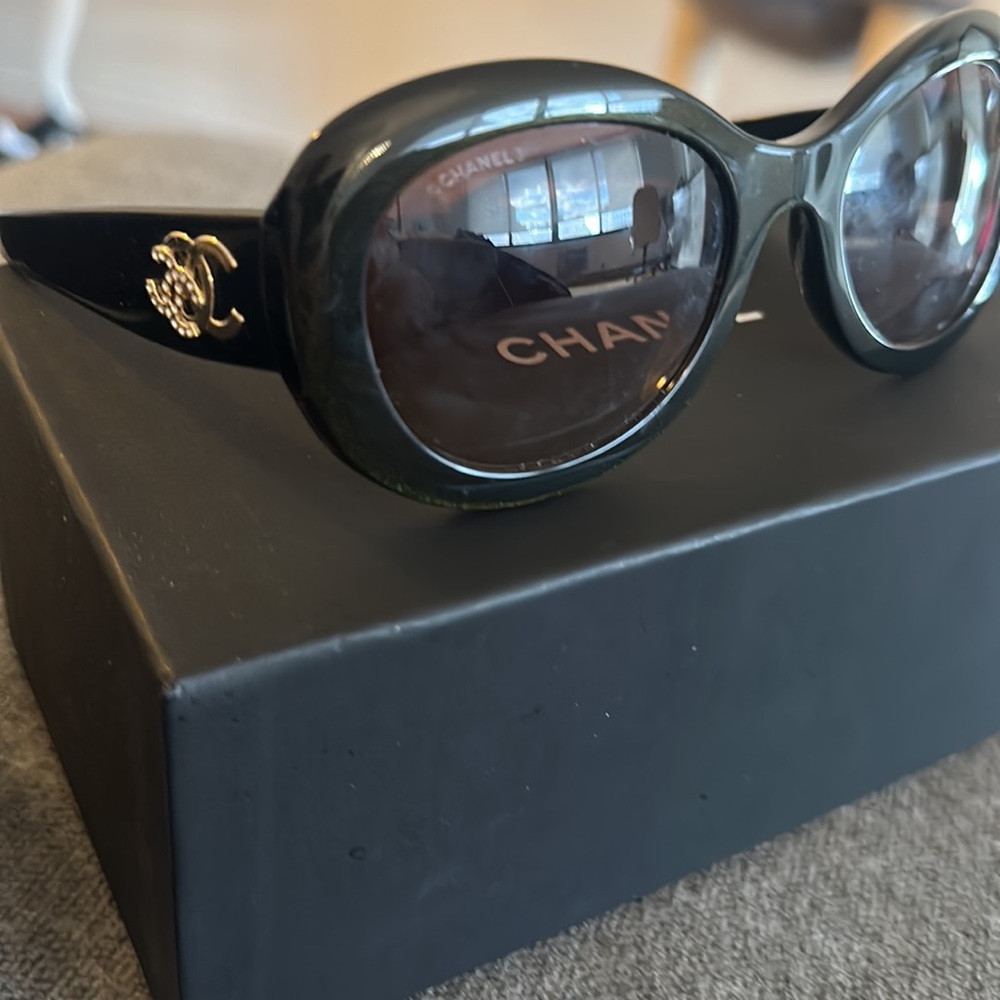 Chanel Sunglasses, Black
